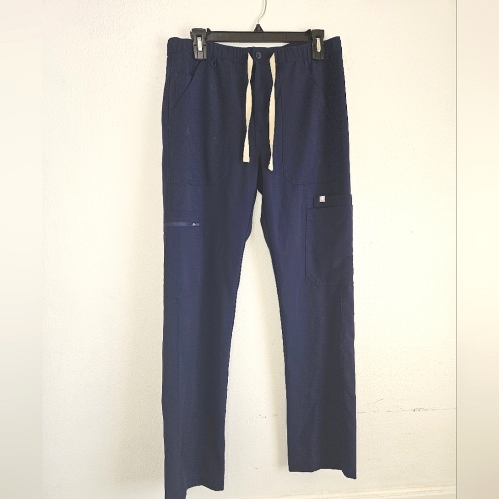 🌸 Figs | women's scrubs size Small